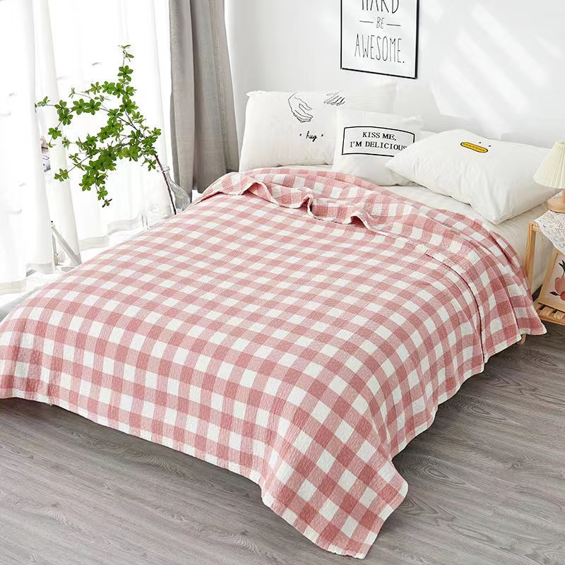 Elegant Classic style Checks Range Blanket